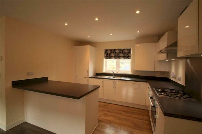 2 Bedroom Property To Rent In Meridian Rise, Ipswich, IP4