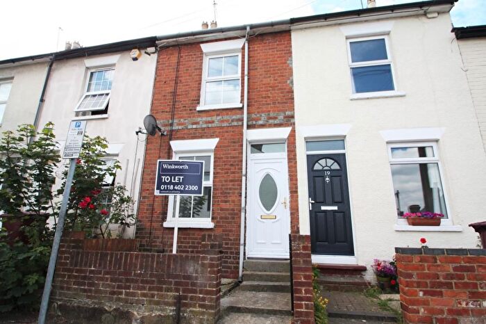 2 Bedroom Terraced House To Rent In Hill Street, Reading, Berkshire, RG1