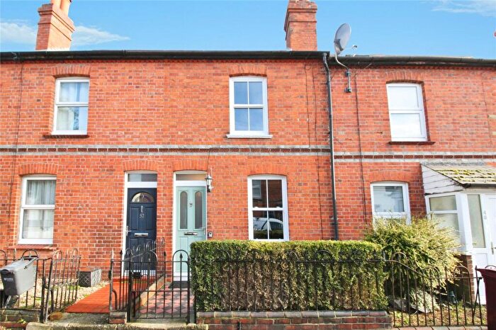 2 Bedroom Terraced House For Sale In Collis Street, Reading, RG2