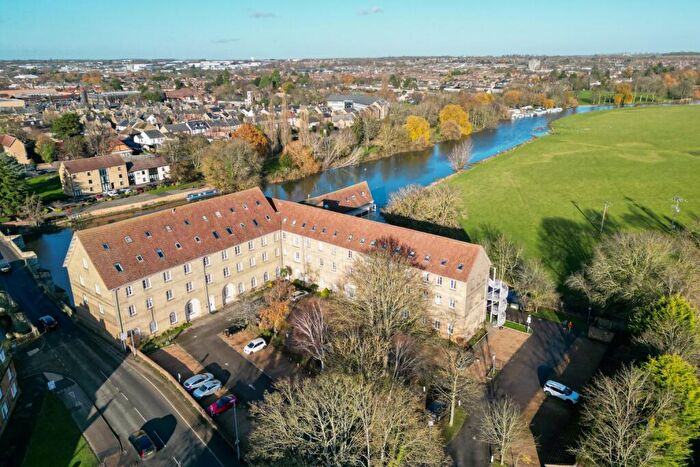 Studio For Sale In Riverside Mill, Bridge Place, Godmanchester, Huntingdon, Cambridgeshire, PE29