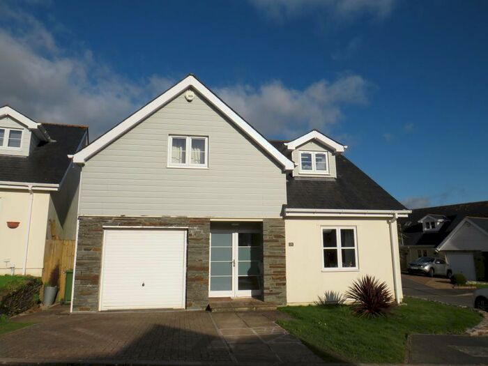 4 Bedroom Detached House To Rent In Grove Park Court, Liskeard, PL14