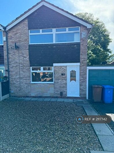 3 Bedroom Semi-Detached House To Rent In Larkhill Crescent, Sinfin, Derby, DE24