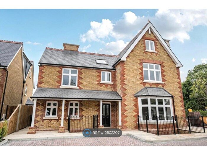 1 Bedroom Flat To Rent In High Street, Orpington, BR5