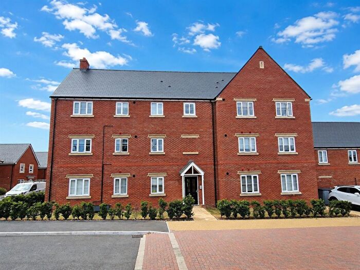 2 Bedroom Flat For Sale In Harrison Meadow, Marston Moretaine, Beds, MK43