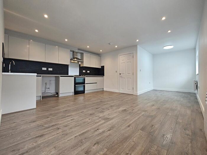 2 Bedroom Apartment To Rent In Elmhurst Road, Birmingham, B21