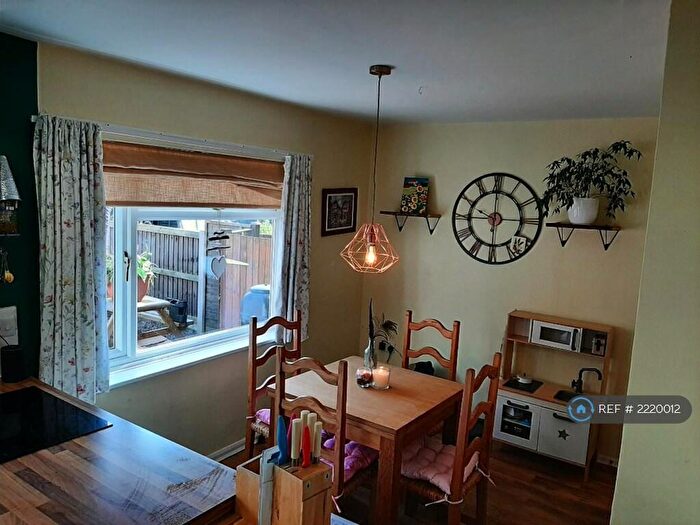 3 Bedroom Terraced House To Rent In Tennyson Road, Stafford, ST17