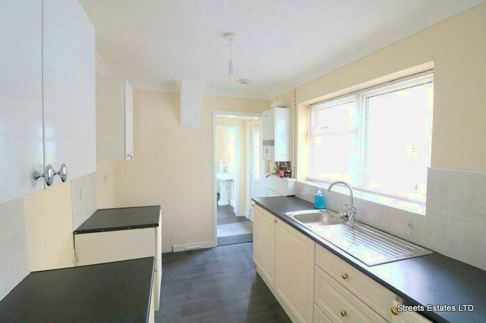 3 Bedroom Terraced House To Rent In Tonge Road, Sittingbourne, ME10