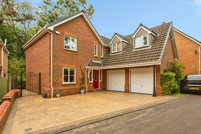 5 Bedroom Detached House For Sale In Mallowdale, Preston, Lancashire, PR2