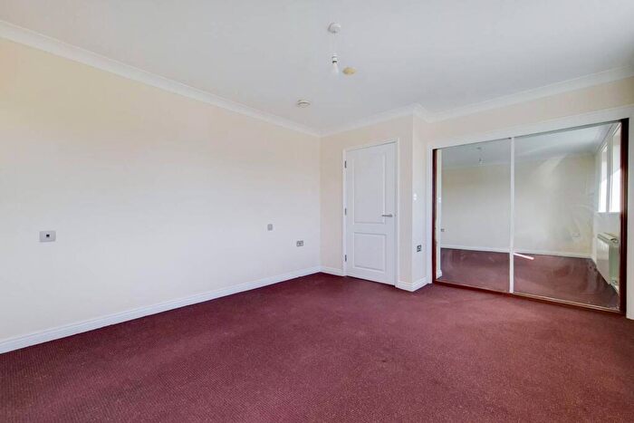1 Bedroom Flat To Rent In Monarch Drive, Beckton, London, E16
