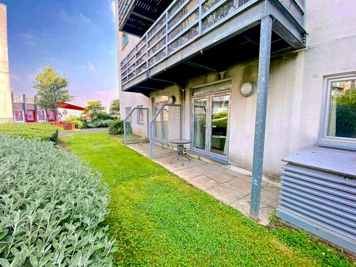 1 Bedroom Apartment To Rent In Anchor Point, S2