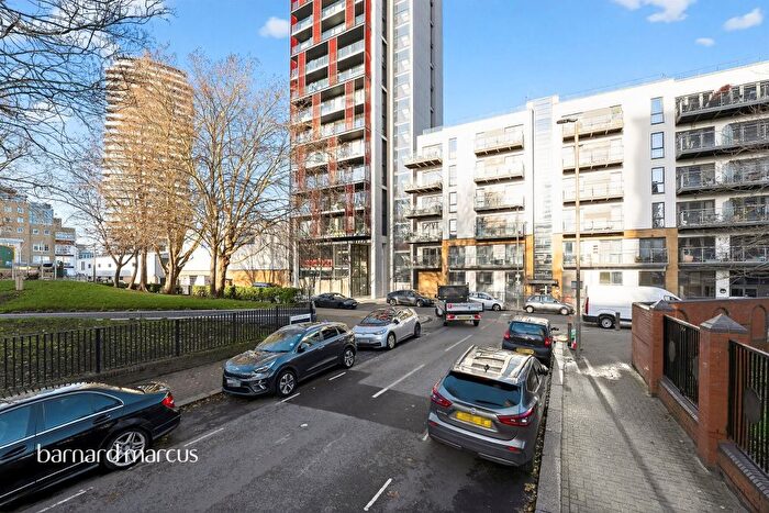 1 Bedroom Flat For Sale In Gwynne Road, London, SW11