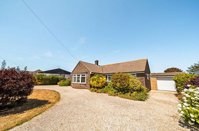 3 Bedroom Detached Bungalow For Sale In Grove Road, Selsey, PO20