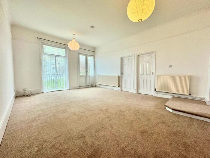 2 Bedroom Maisonette To Rent In Plains Of Waterloo, Ramsgate, CT11