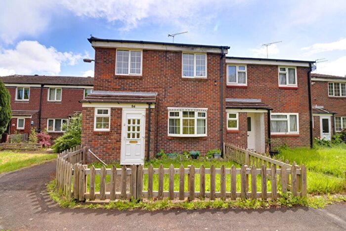 3 Bedroom End Of Terrace House For Sale In Woodsedge, Waterlooville, PO7