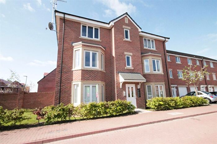 2 Bedroom Flat To Rent In Harvey Avenue, Framwellgate Moor, Durham, DH1