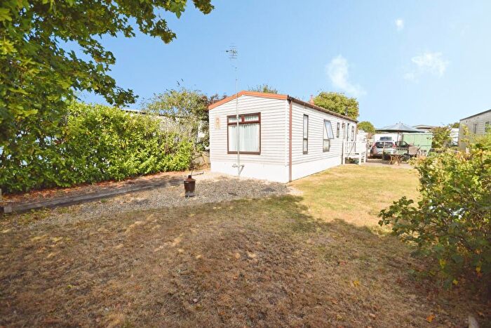 2 Bedroom Caravan For Sale In Chapel Hill Marina & Caravan Park, Tattershall, LN4