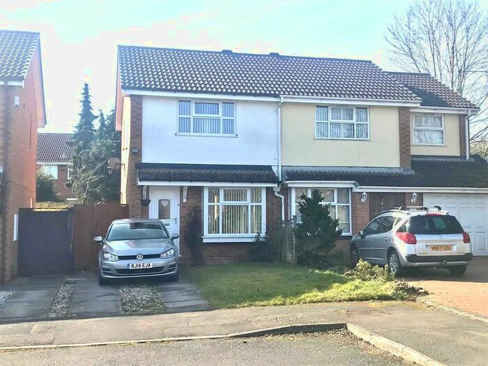 2 Bedroom Property To Rent In Branthill Croft, Solihull, B91