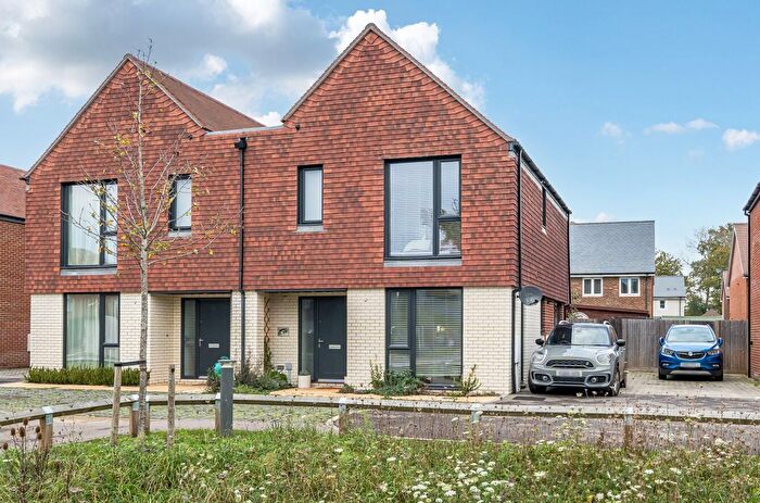 3 Bedroom Semi-Detached House For Sale In Key Drive, Cranleigh, GU6