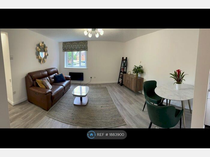 1 Bedroom Flat To Rent In Charnwood House, Reading, RG1