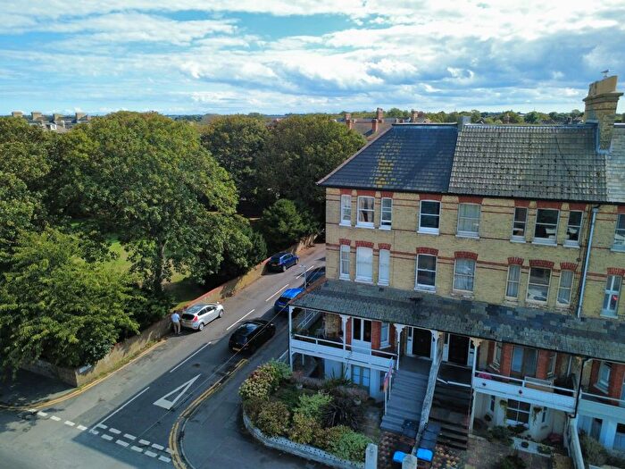 2 Bedroom Flat For Sale In Westgate Bay Avenue, Westgate-On-Sea, CT8