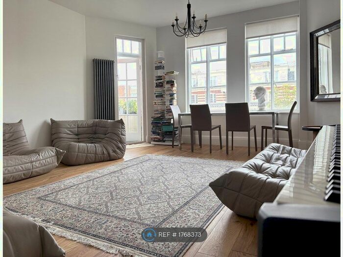 2 Bedroom Flat To Rent In Maida Vale, London, W9