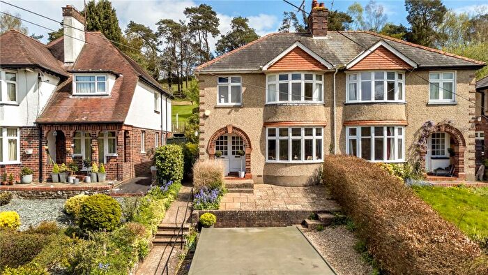 3 Bedroom Semi-Detached House For Sale In Abergavenny Road, Usk, Monmouthshire, NP15