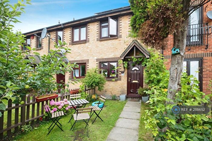 2 Bedroom Terraced House To Rent In Tarragon Close, London, SE14