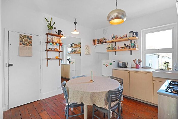 2 Bedroom Flat For Sale In Kemerton Road, Herne Hill, London, SE5