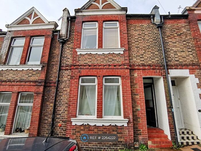 6 Bedroom Terraced House To Rent In White Street, Brighton, BN2