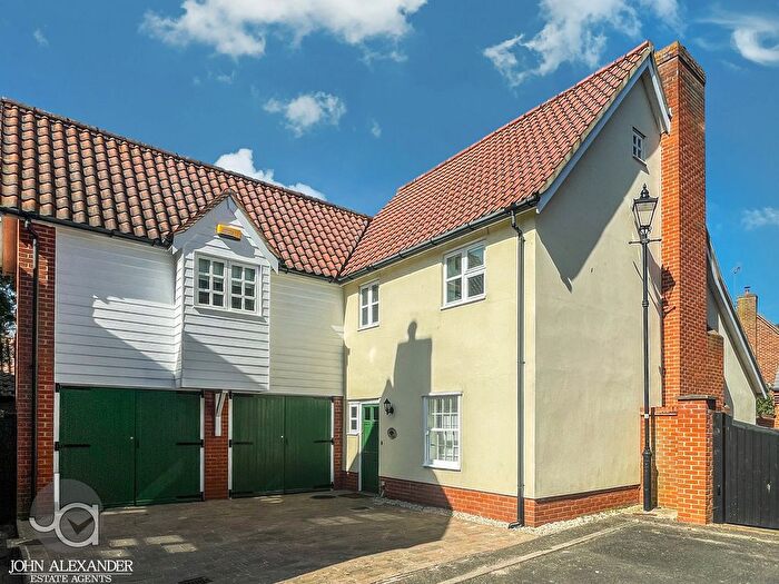 4 Bedroom Detached House For Sale In Margery Allingham Place, Tolleshunt D'arcy, Maldon, Essex, CM9