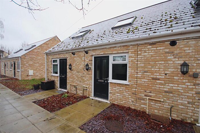 1 Bedroom Terraced House To Rent In Garden Walk, Cambridge, CB4