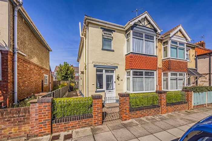 3 Bedroom Semi-Detached House For Sale In Vernon Road, Copnor, PO3
