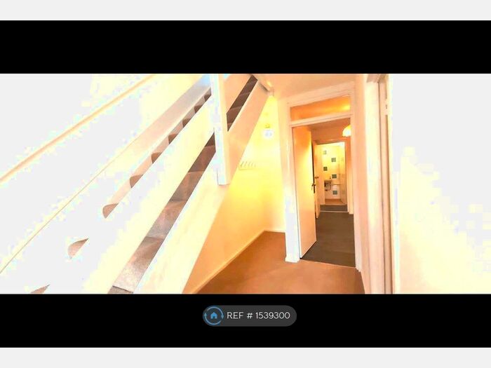 3 Bedroom Terraced House To Rent In St Mary's Cray, London, BR5