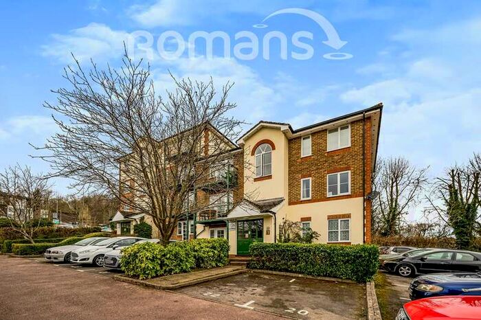 1 Bedroom Property To Rent In Alexandra Park, HP11