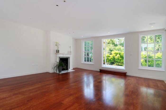 5 Bedroom House To Rent In Avenue Road, St John's Wood, London, NW8