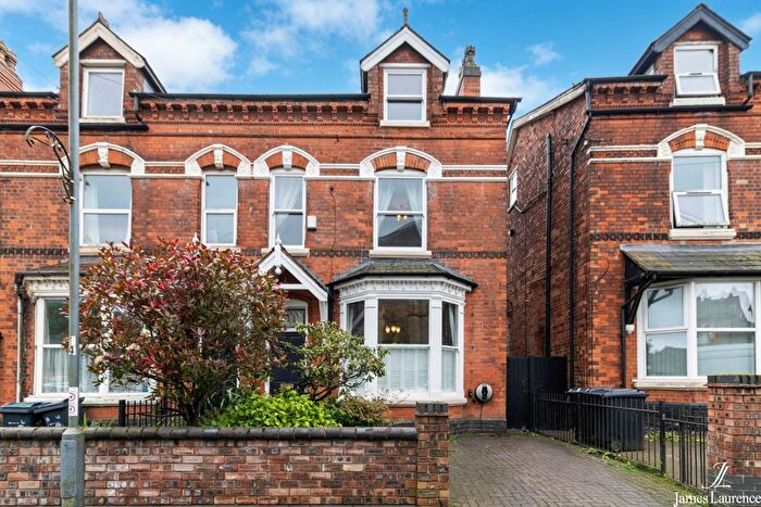 4 Bedroom Semi Detached House For Sale In Summerfield Crescent, Edgbaston, Birmingham, B16