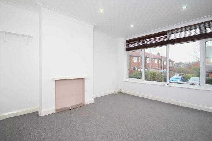 3 Bedroom Terraced House To Rent In Charles Street, Horsforth, Leeds, LS18