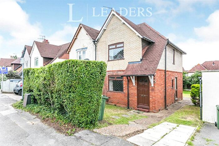 3 Bedroom Semi Detached House For Sale In Raymond Crescent, Guildford, Surrey, GU2