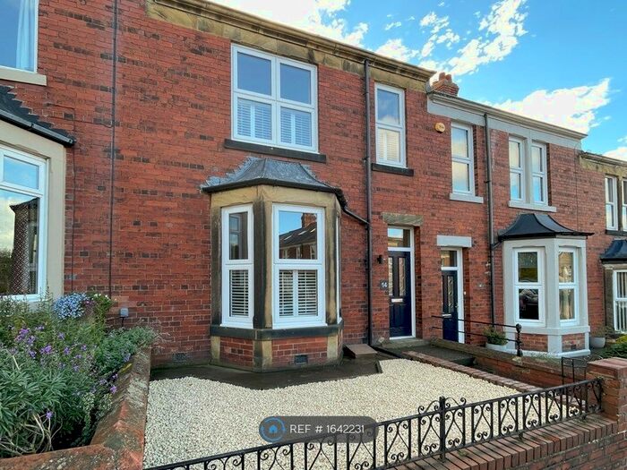 3 Bedroom Terraced House To Rent In Joicey Road, Gateshead, NE9