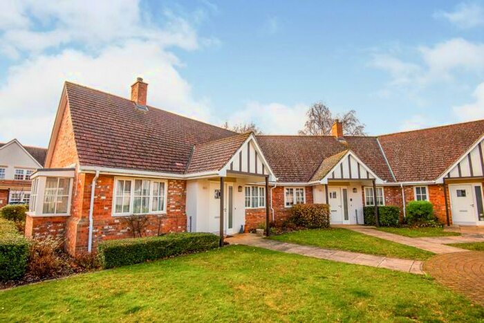 2 Bedroom Bungalow For Sale In Brampton Lane, Chapel Brampton, Northampton, NN6