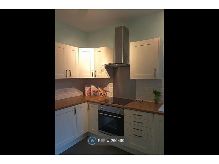 4 Bedroom Semi-Detached House To Rent In Edenhall Avenue, Manchester, M19