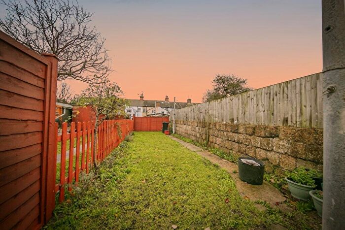 3 Bedroom Terraced House For Sale In Hamilton Street, Harwich, CO12