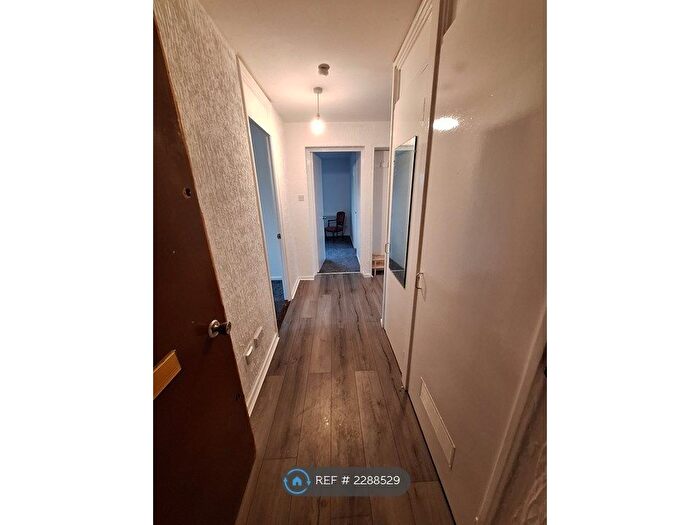 1 Bedroom Flat To Rent In Balfour Street, Glasgow, G20