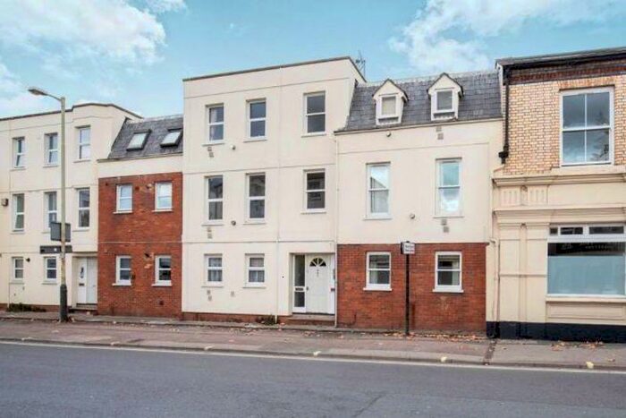 1 Bedroom Apartment To Rent In High Street, Cheltenham, GL50