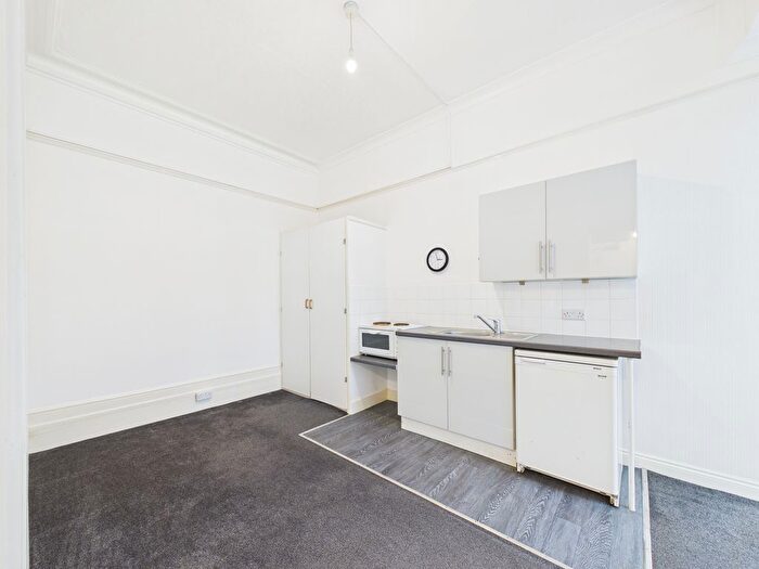 Studio To Rent In Shelley Road, Worthing, BN11