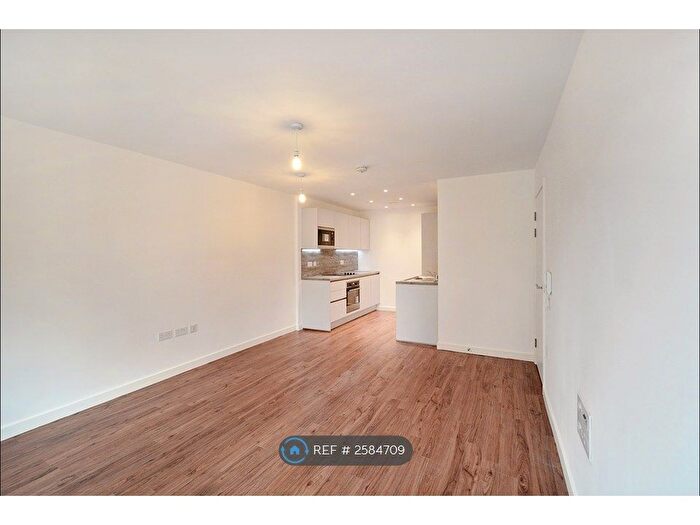 1 Bedroom Flat To Rent In Nyland Court, London, SE8