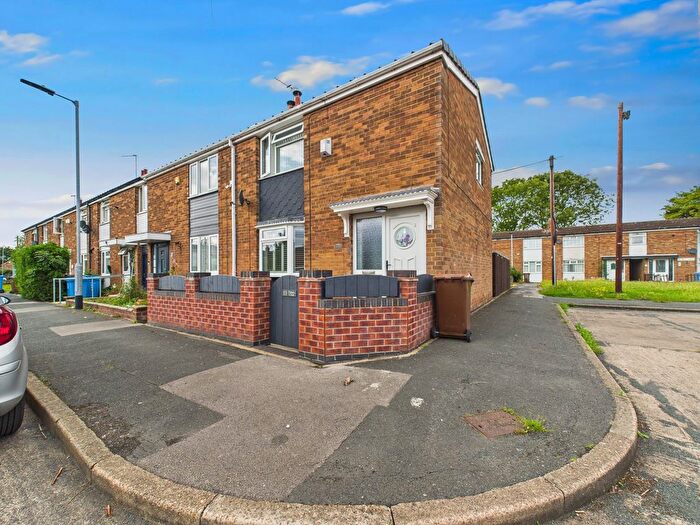 2 Bedroom End Terrace House For Sale In Putney Close, Hull, HU8
