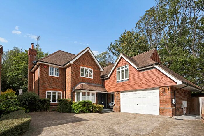5 Bedroom Detached House For Sale In Howards Wood Drive, Gerrards Cross, SL9