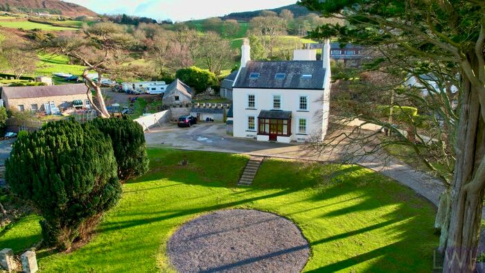 7 Bedroom Country House For Sale In Derwen, Y Fron, Nefyn, LL53