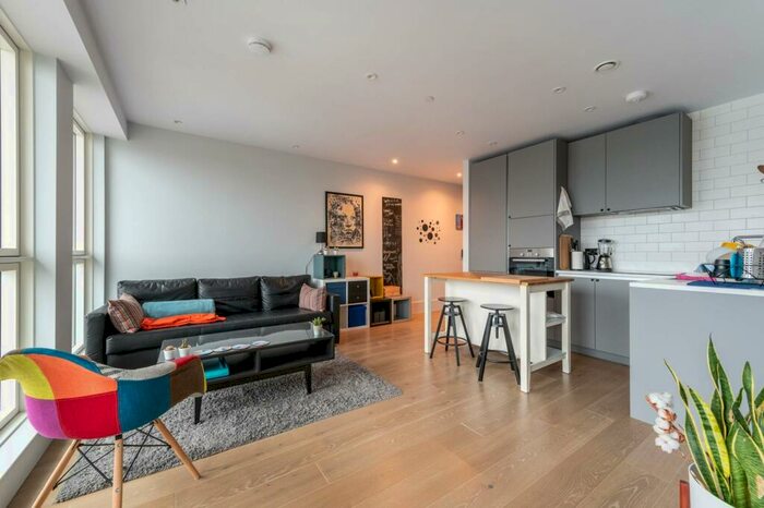 1 Bedroom Flat To Rent In Leon House, Croydon, CR0